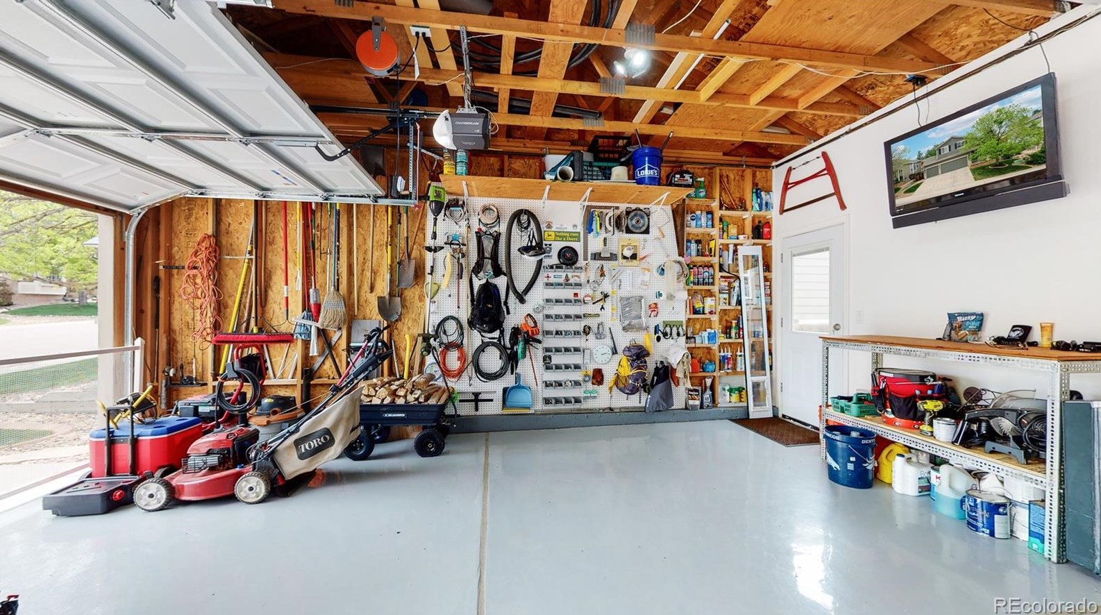 1250 Berganot Trl, Castle Rock CO 80108-3629 exterior