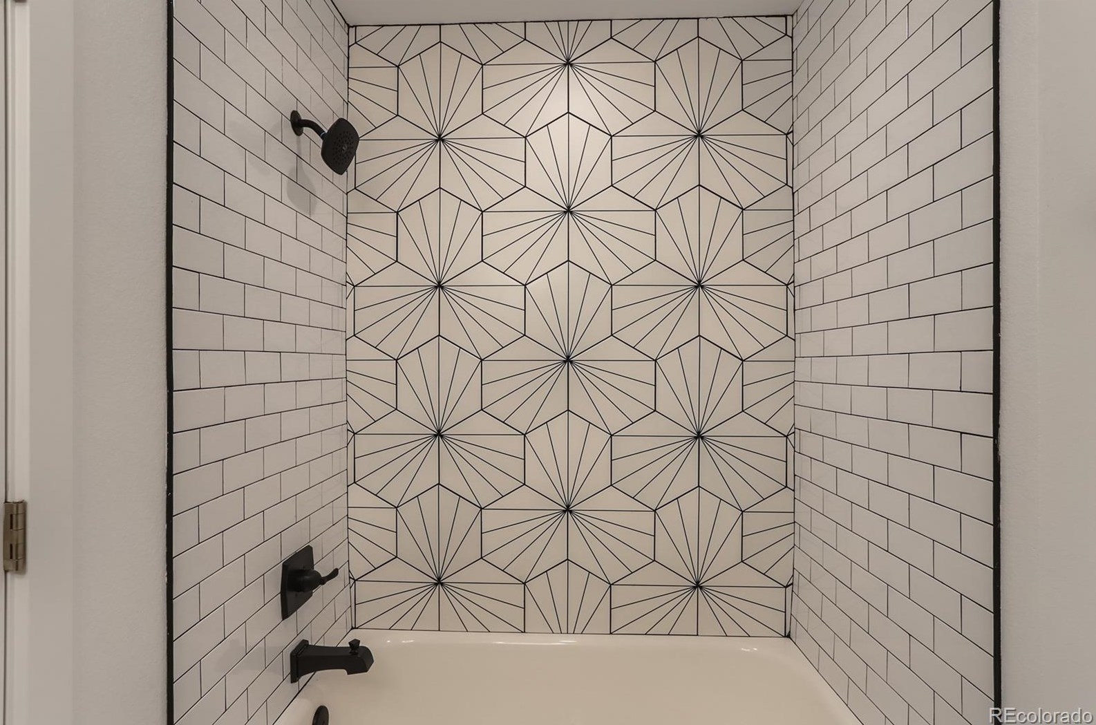 8164 Cody Ct, Arvada CO  80005-2420 exterior