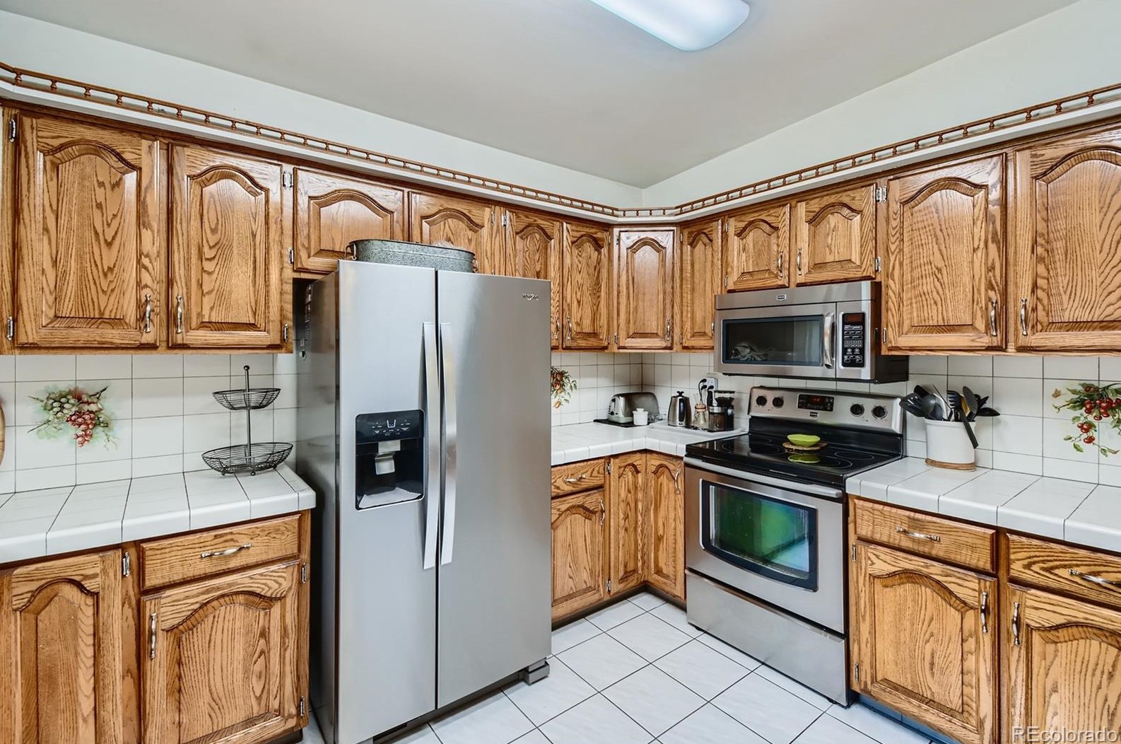 5910 Logan Ct, Littleton CO 80121-1120 exterior