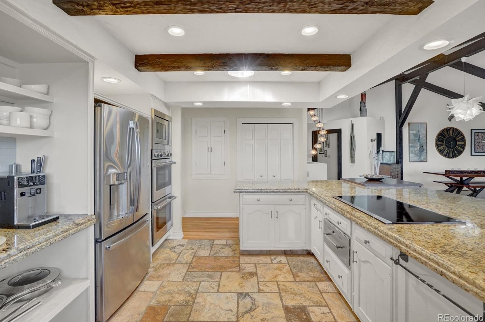 11 Leaming Rd, Colorado Springs CO 80906-4259 exterior