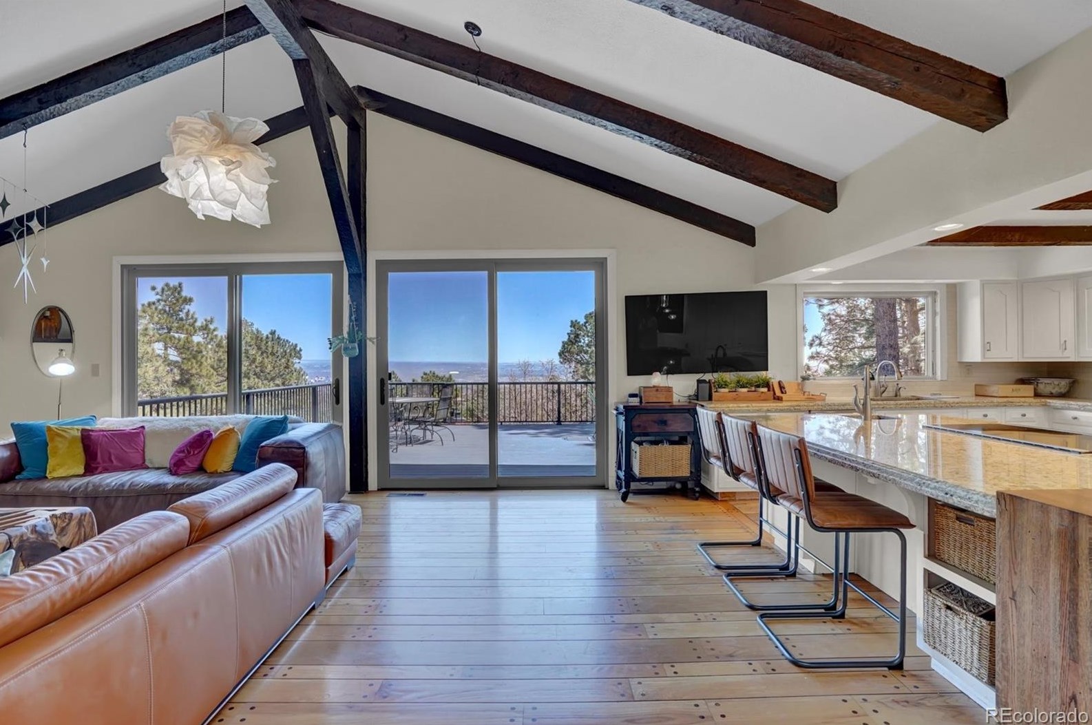 11 Leaming Rd, Colorado Springs CO 80906-4259 exterior