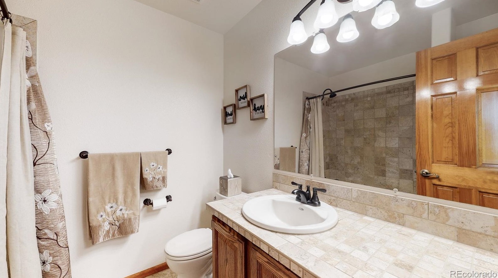 2983 Haskell Ct, Watkins CO 80137-7113 exterior