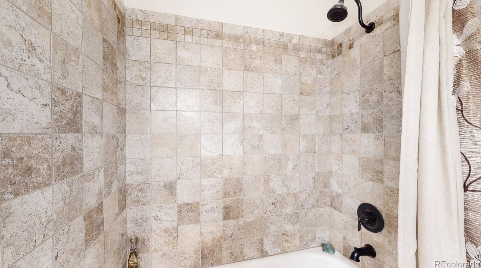 2983 Haskell Ct, Watkins CO 80137-7113 exterior