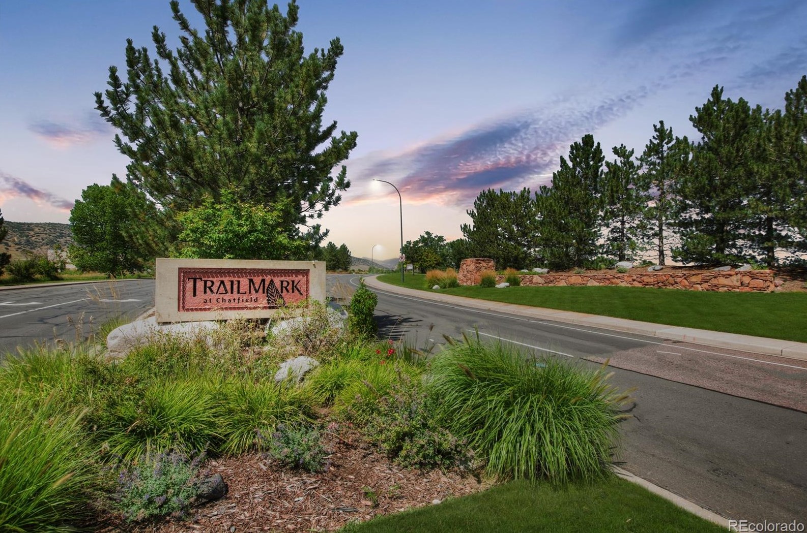 9732 Carr Way, Littleton CO 80127-8589 exterior