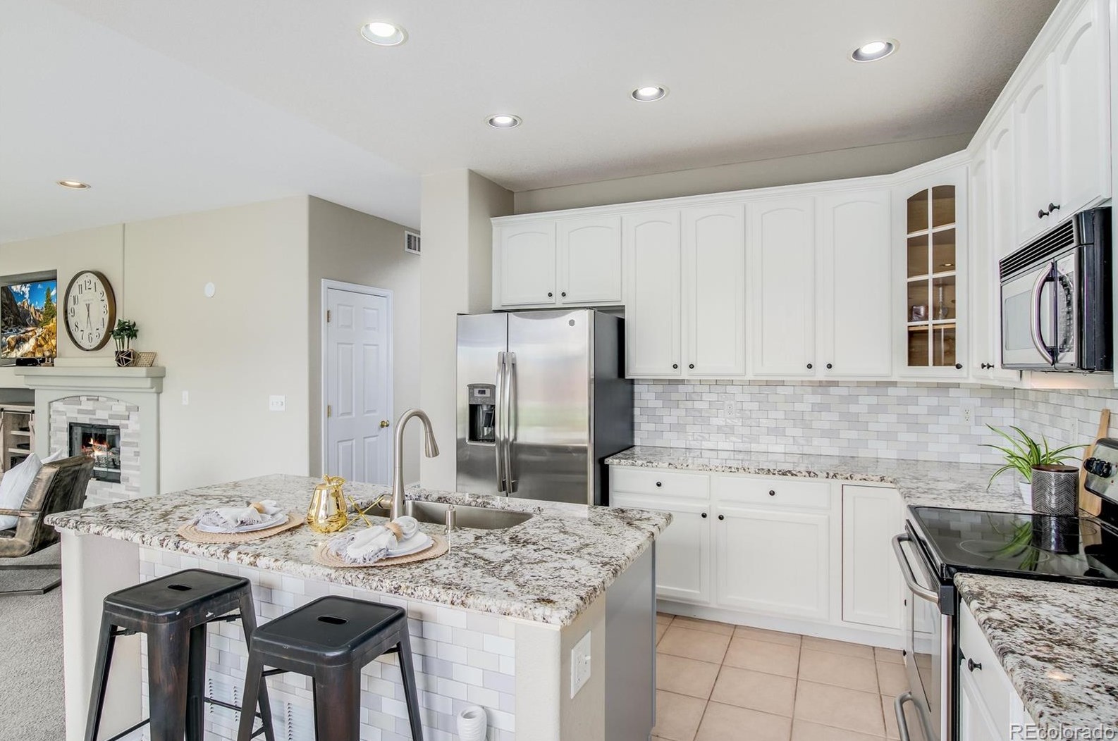 9732 Carr Way, Littleton CO 80127-8589 exterior