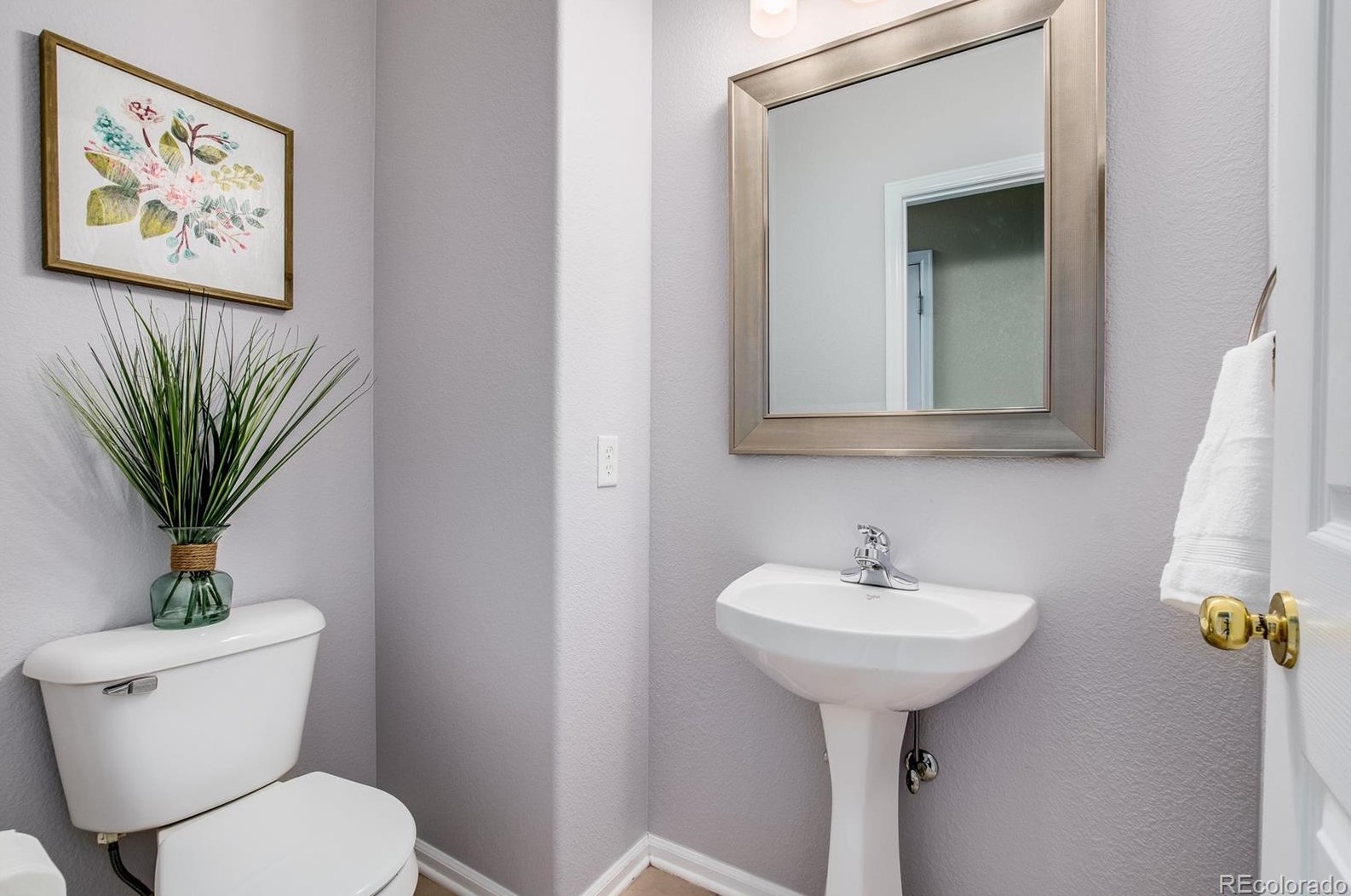 9732 Carr Way, Littleton CO 80127-8589 exterior