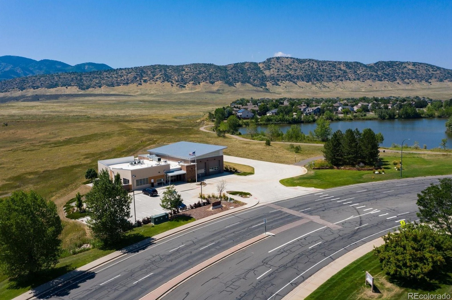 9732 Carr Way, Littleton CO 80127-8589 exterior