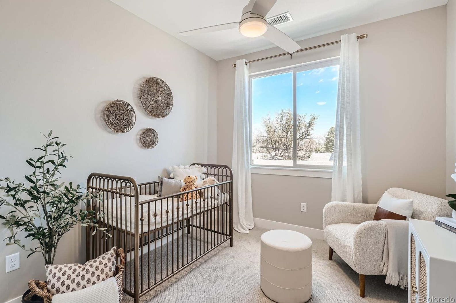 348 Orchard Rd, Littleton CO 80121-1127 exterior