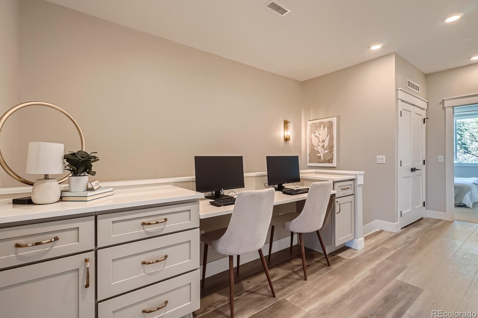 348 Orchard Rd, Littleton CO 80121-1127 exterior