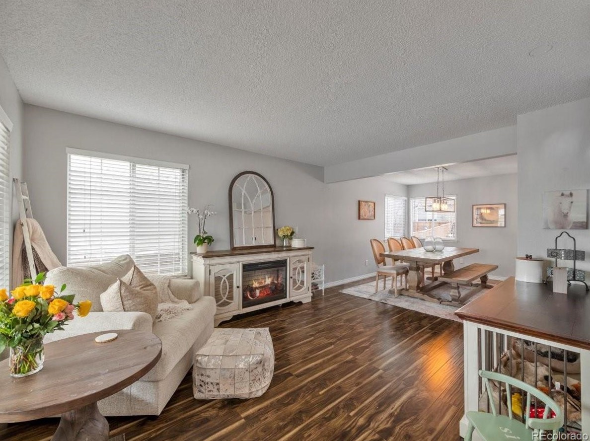 3677 Seramonte Dr, Littleton CO  80129-4627 exterior