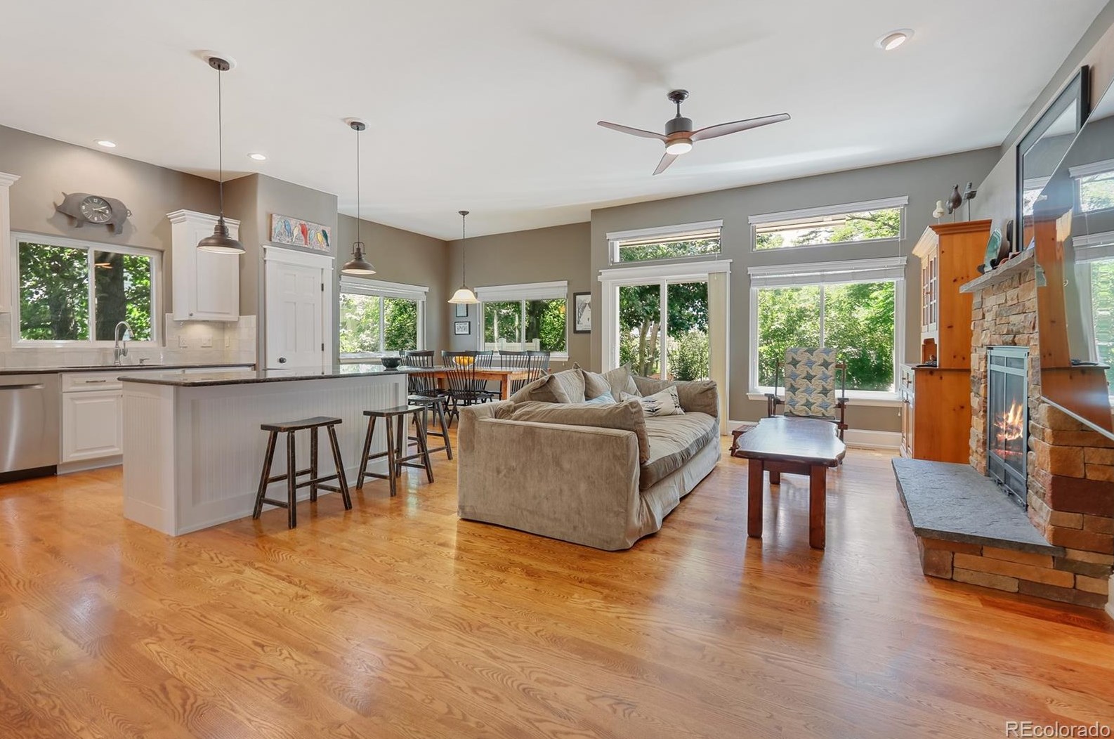 6993 Noble Ct, Arvada CO  80007-7053 exterior