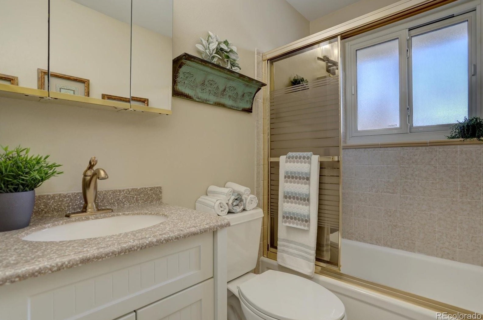 6459 77th Ave, Arvada CO  80003-2329 exterior