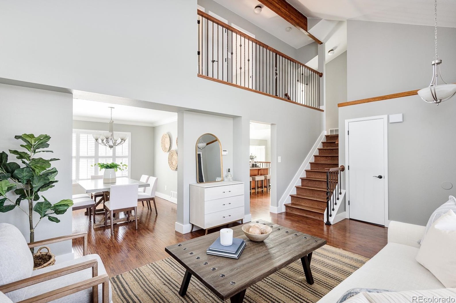 6276 Collegiate Dr, Littleton CO 80130-5331 exterior