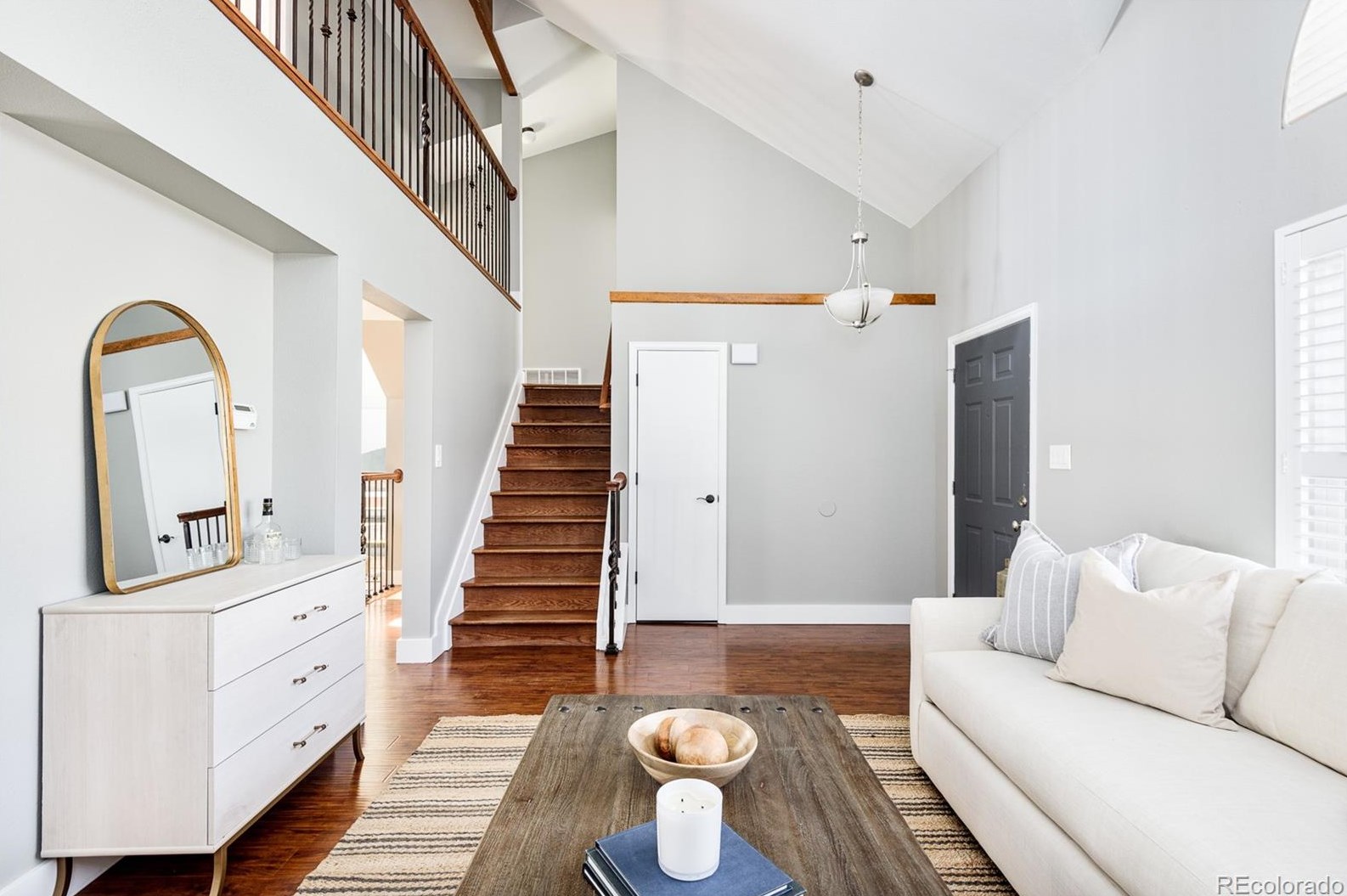 6276 Collegiate Dr, Littleton CO 80130-5331 exterior