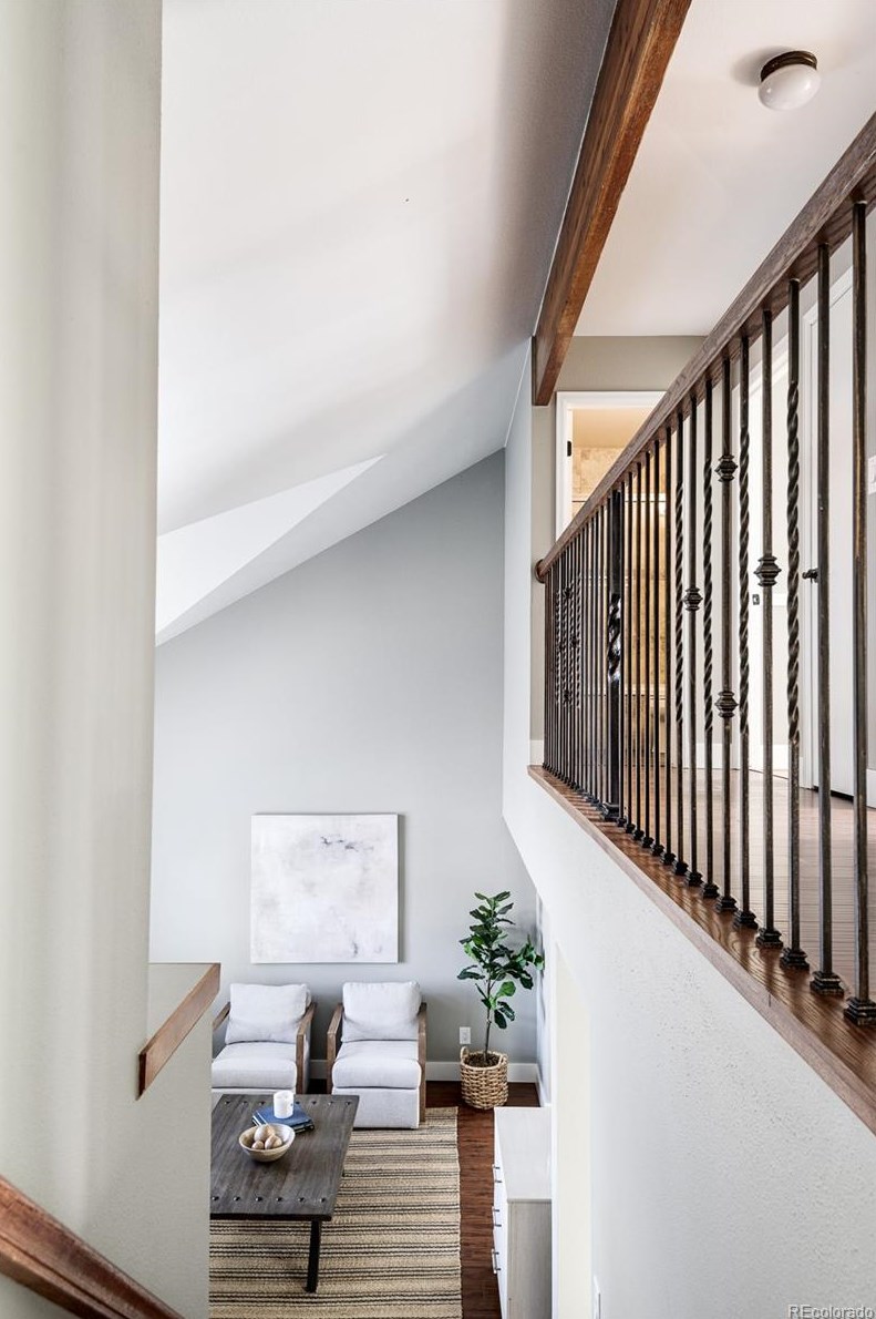 6276 Collegiate Dr, Littleton CO 80130-5331 exterior