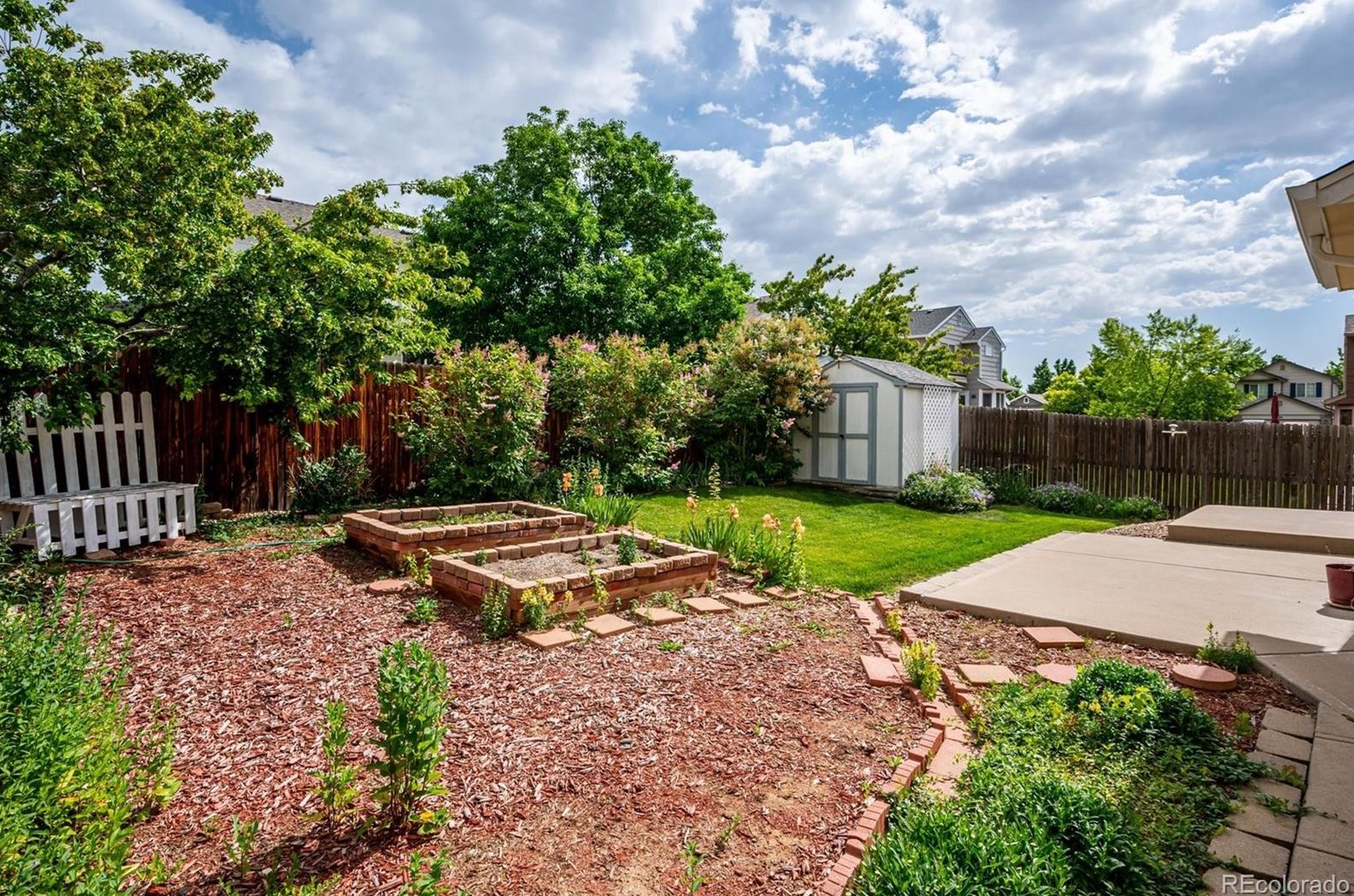 11169 Belmont Ave, Littleton CO 80127-1694 exterior