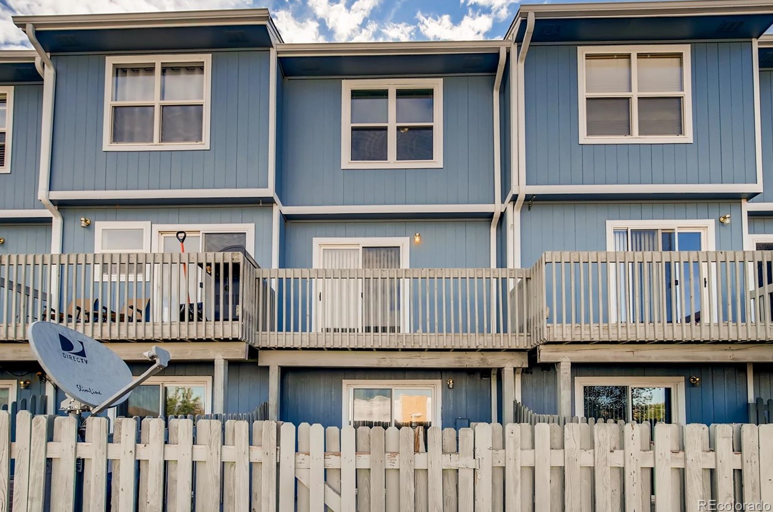 1892 Oakcrest Cir, Castle Rock CO  80104-5323 exterior