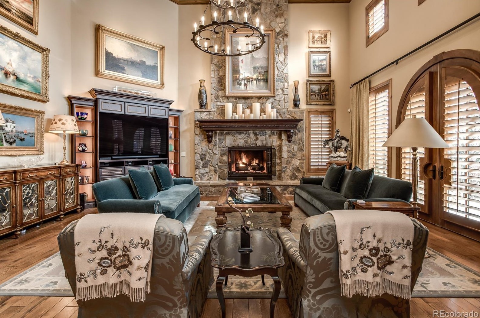 4340 Preserve Pkwy, Littleton CO  80121-3939 exterior