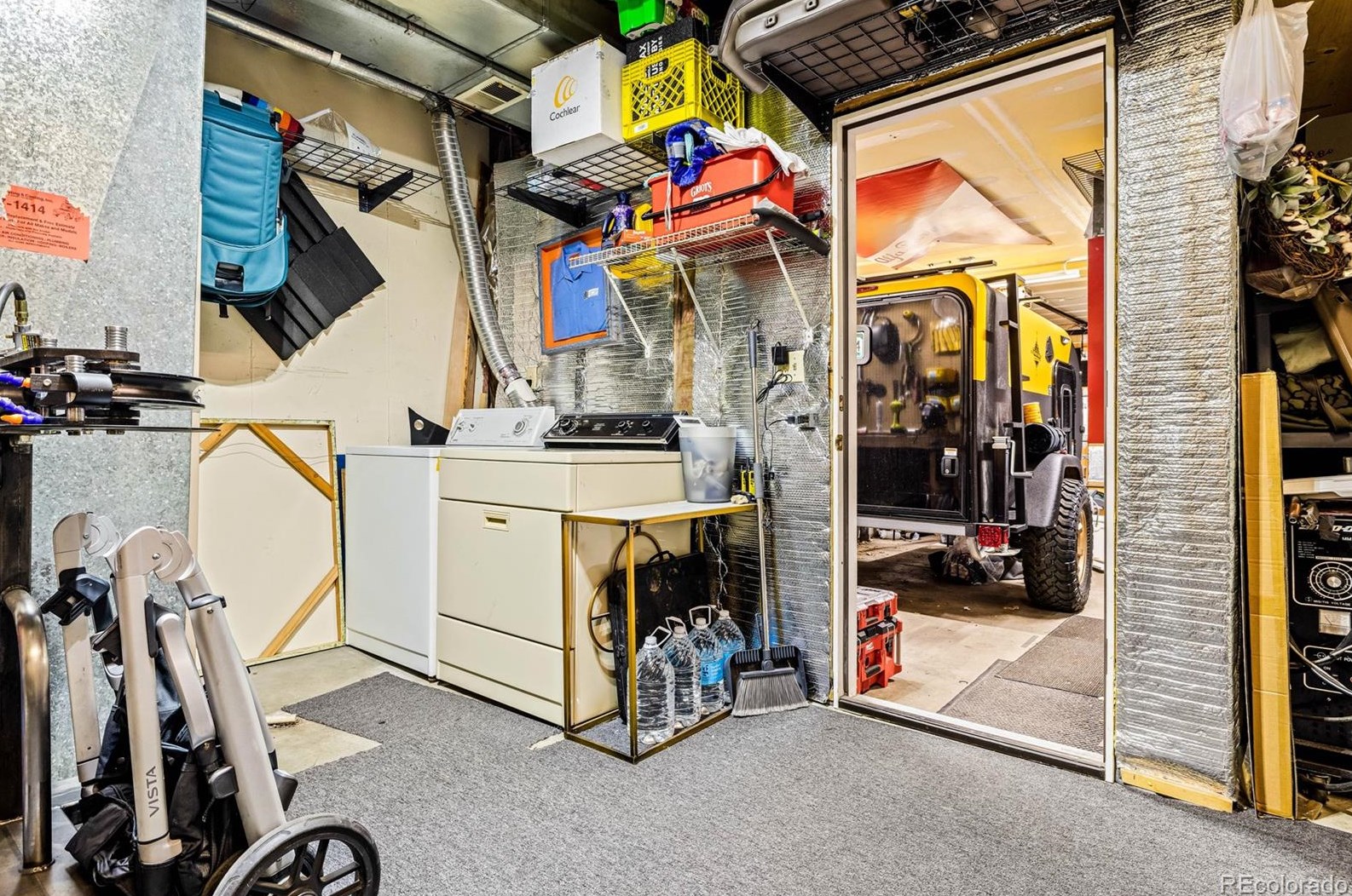 9525 Coal Mine Ave, Littleton CO 80123-8024 exterior