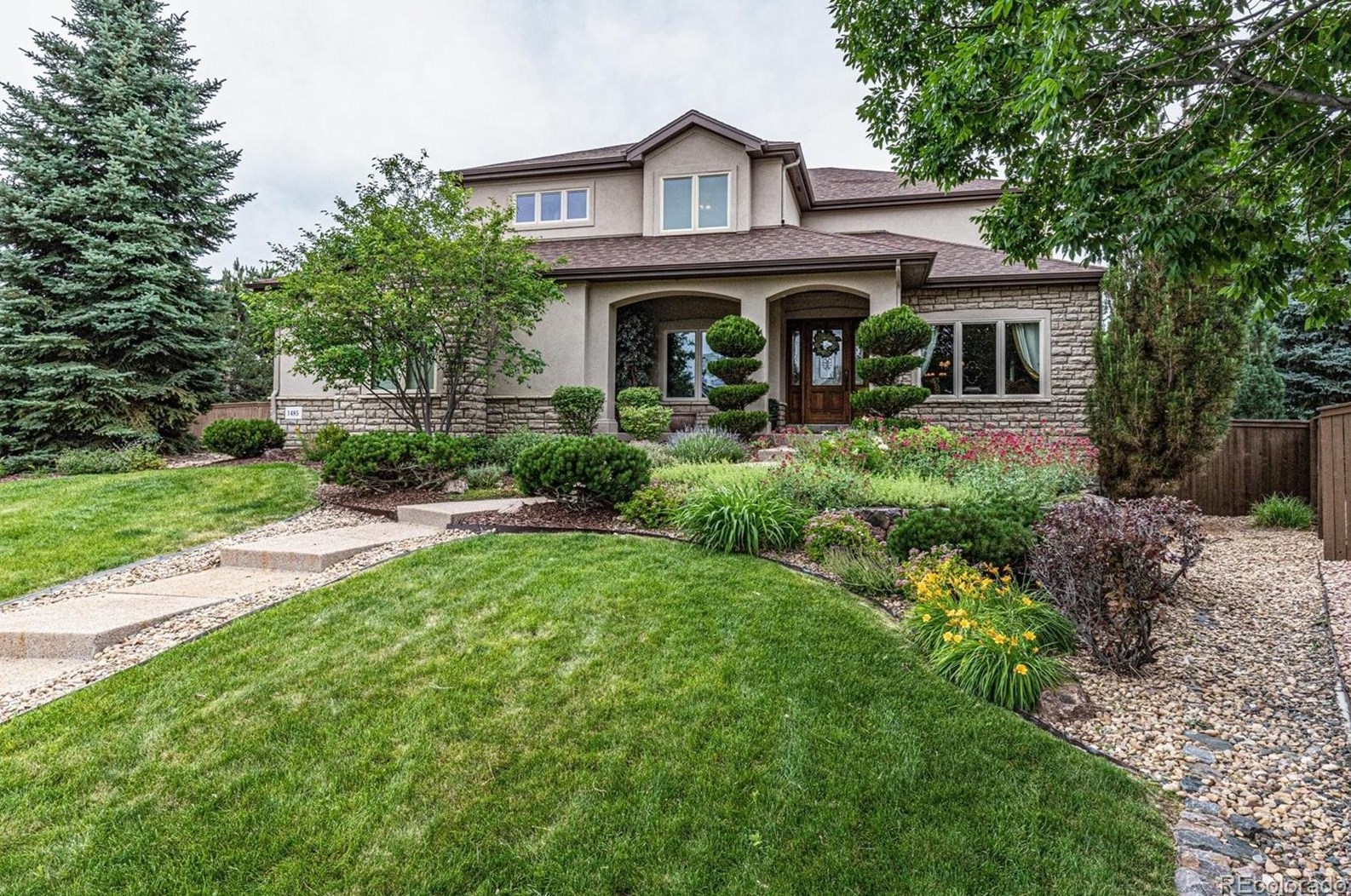 1485 Meyerwood Cir, Littleton CO 80129-1822 exterior