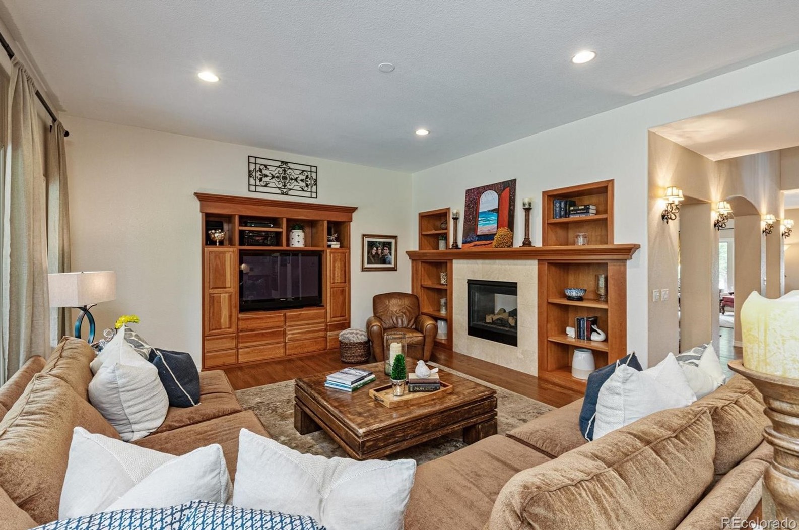 1485 Meyerwood Cir, Littleton CO 80129-1822 exterior