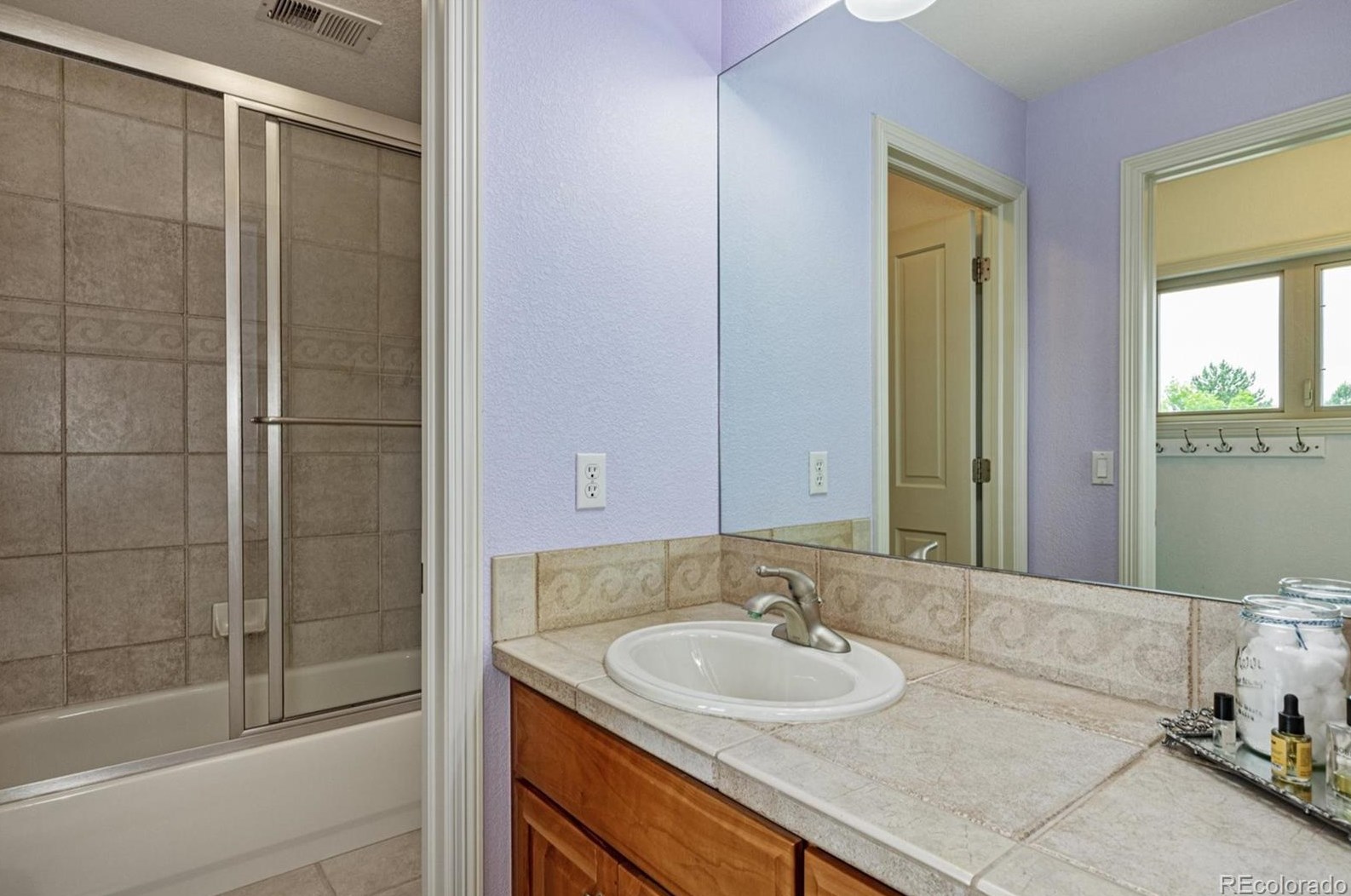 1485 Meyerwood Cir, Littleton CO 80129-1822 exterior