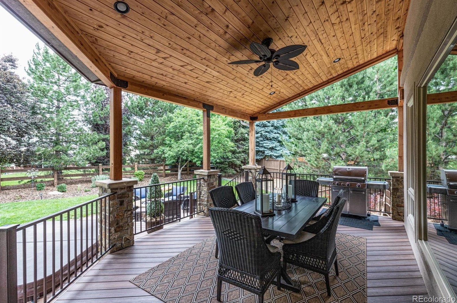 1485 Meyerwood Cir, Littleton CO 80129-1822 exterior