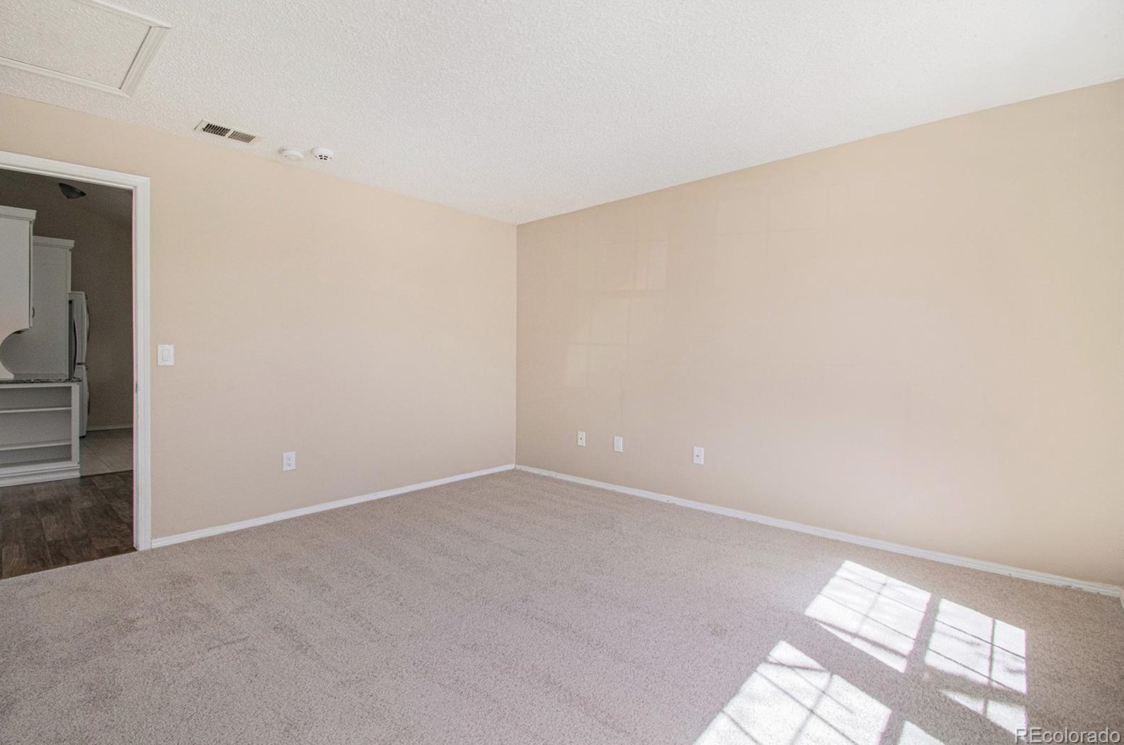 9823 Elmhurst Pl, Littleton CO  80128-5198 exterior