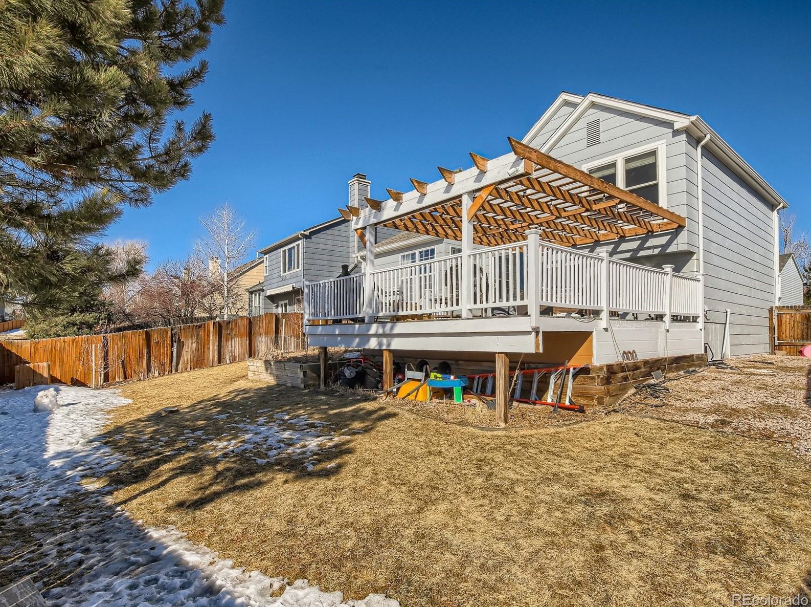 5384 Manchester Dr, Castle Rock CO  80104-8938 exterior