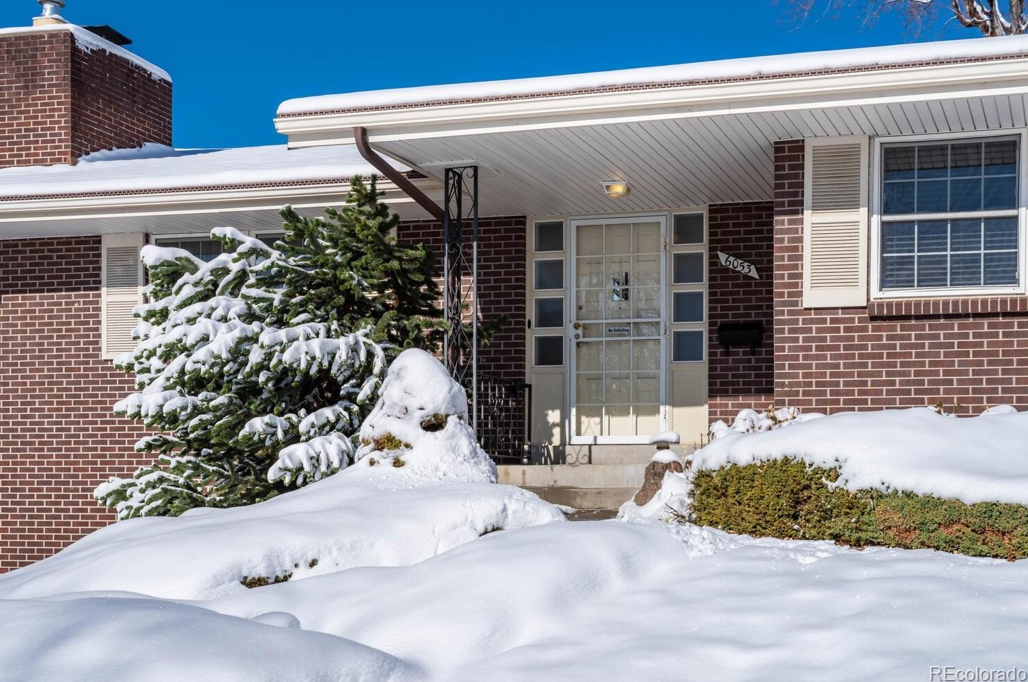 6053 Youngfield St, Arvada CO  80004-3958 exterior
