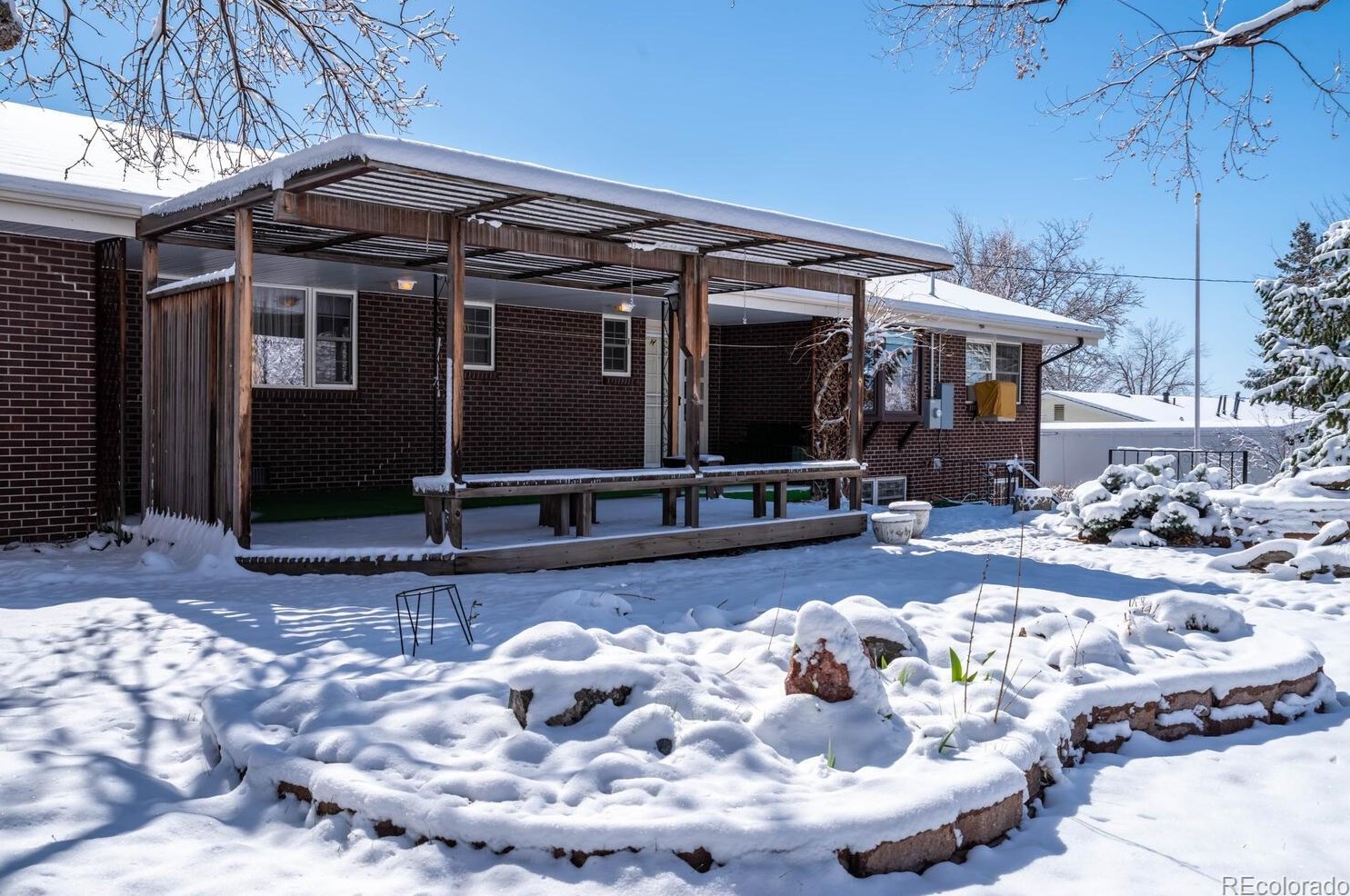 6053 Youngfield St, Arvada CO  80004-3958 exterior