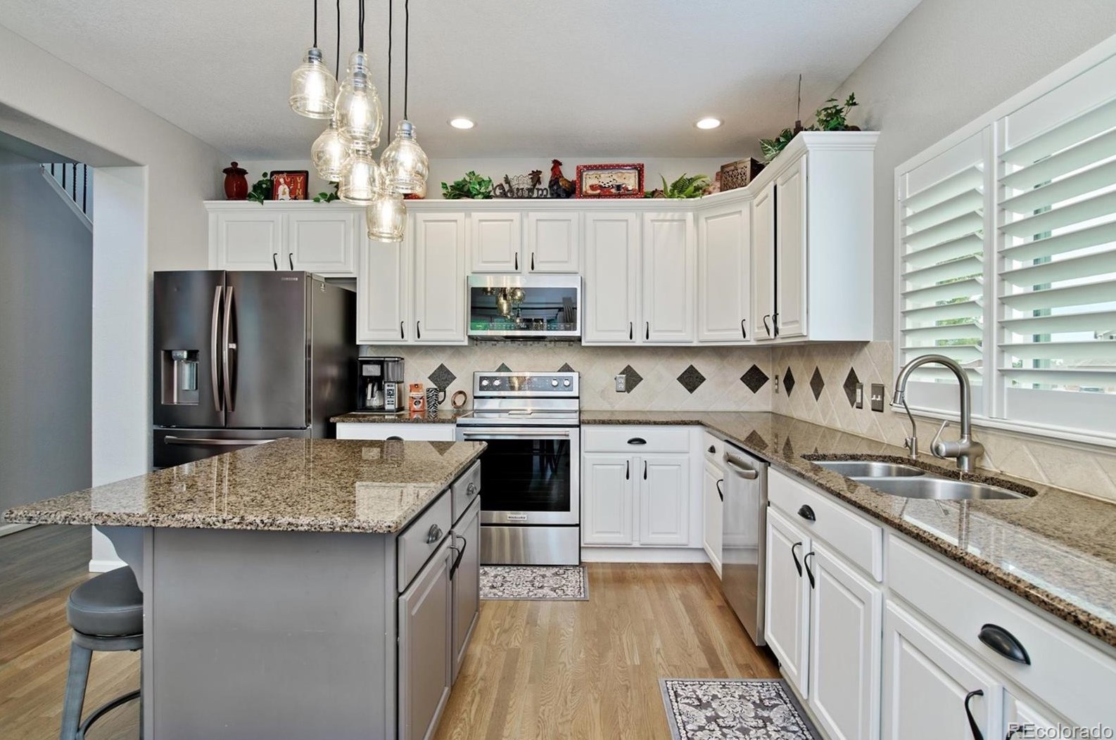 690 Briar Dale Dr, Castle Rock CO  80108-5504 exterior