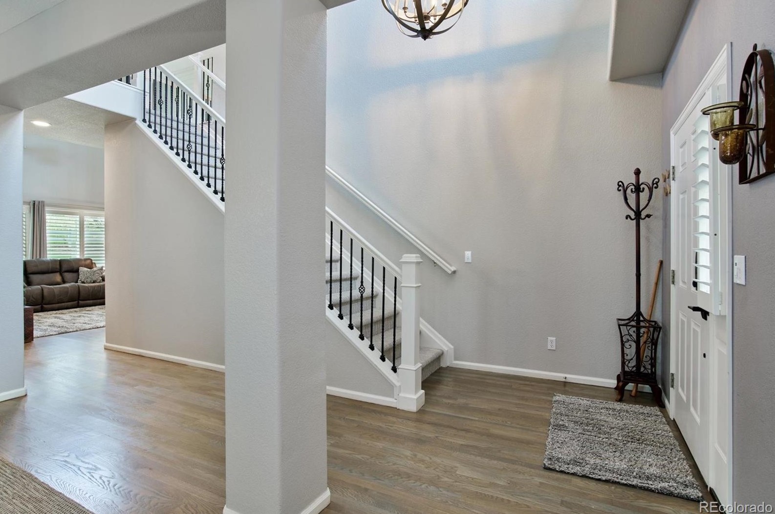 690 Briar Dale Dr, Castle Rock CO  80108-5504 exterior