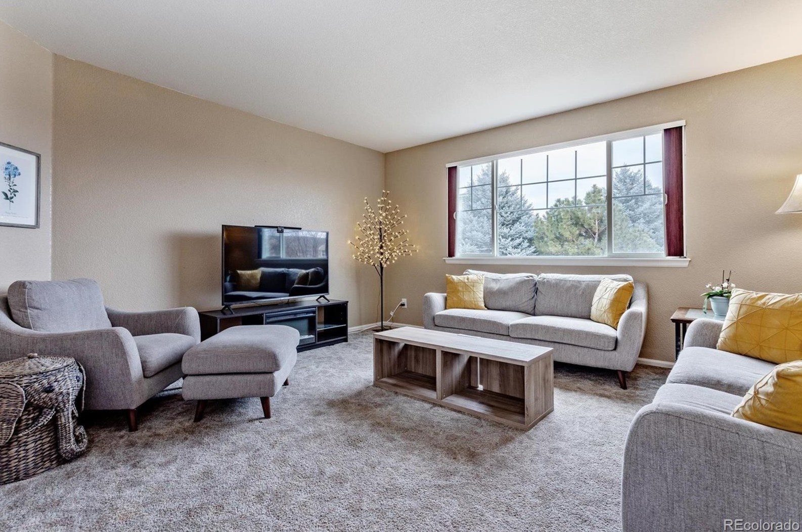 5328 Owens St, Arvada CO  80002-4943 exterior