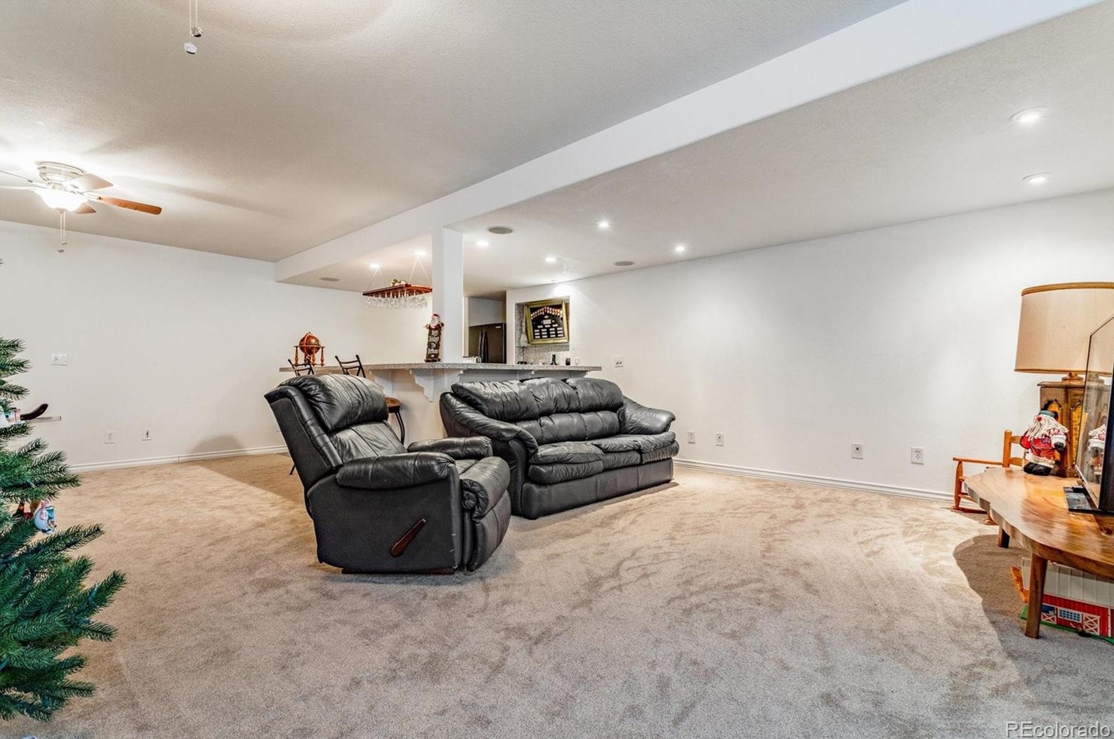 6654 Rome St, Aurora CO 80016-6023 exterior