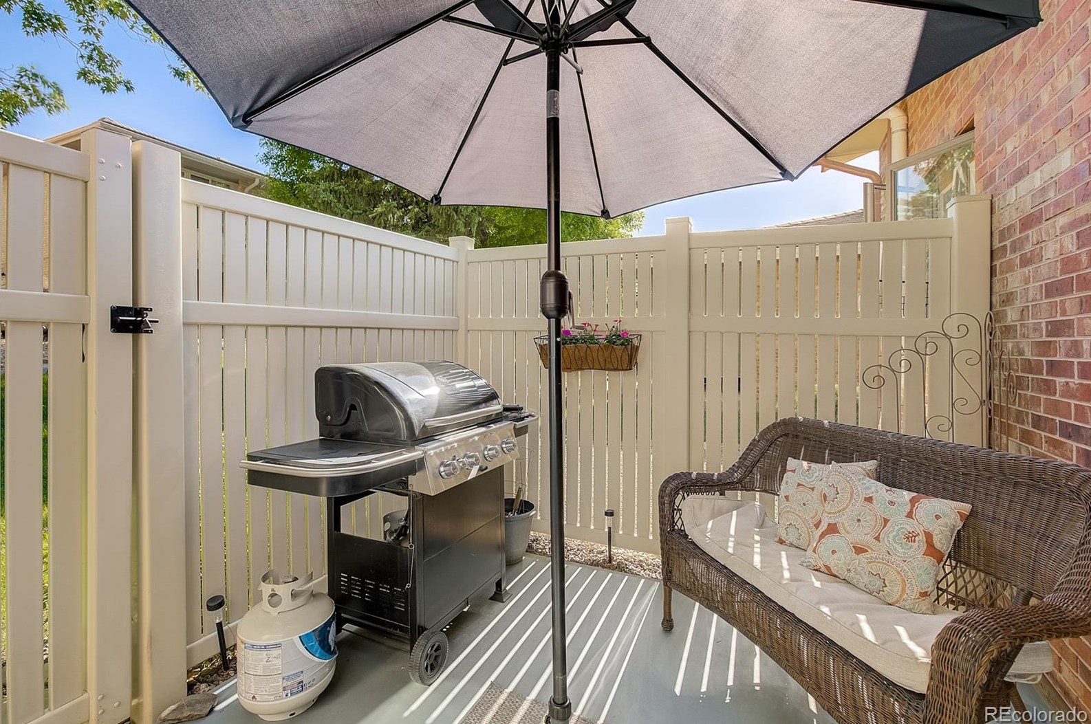 7859 Allison Ct, Arvada CO  80005-4438 exterior