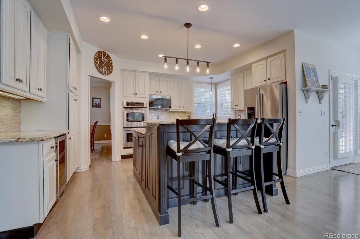 10392 Brookhollow Cir, Littleton CO  80129-1801 exterior