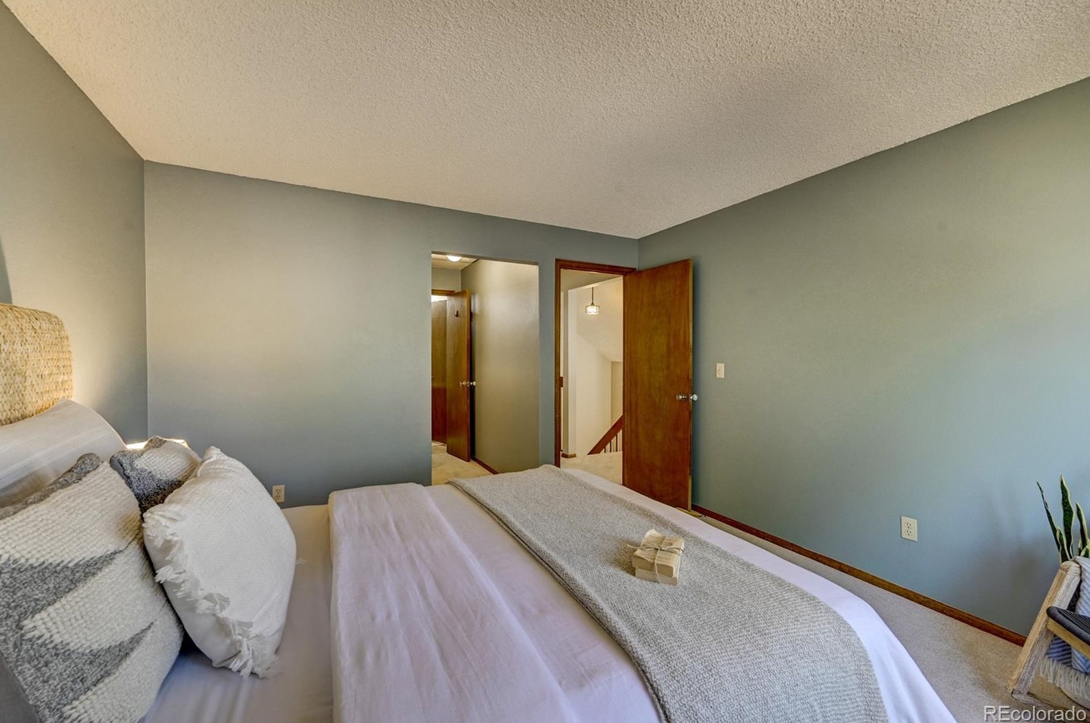 5619 Youngfield Way, Littleton CO 80127-2192 exterior