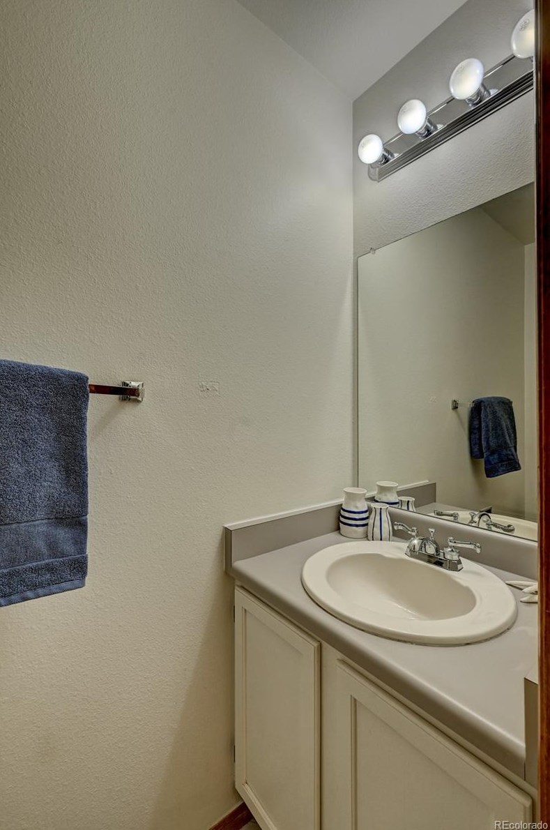 5619 Youngfield Way, Littleton CO 80127-2192 exterior