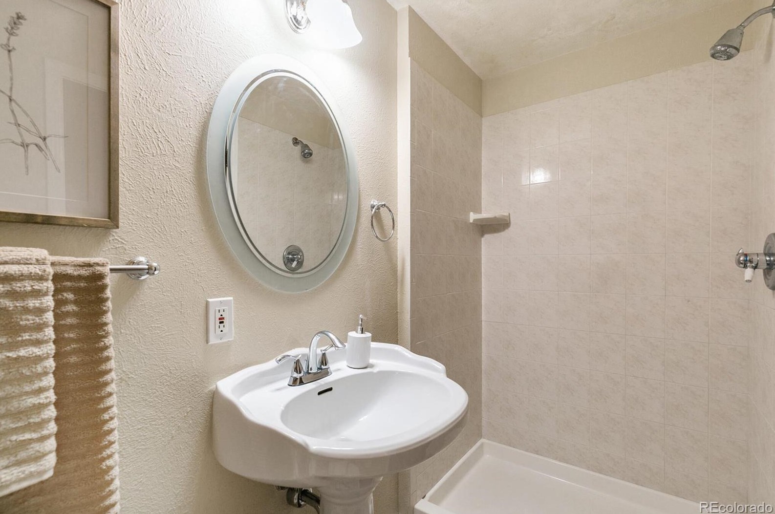 4703 Geddes Ct, Littleton CO 80122-2449 exterior