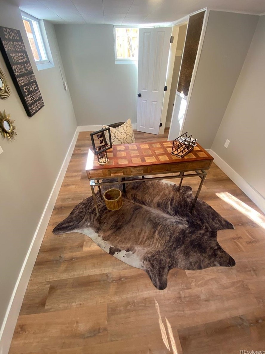214 Sunset St, Longmont CO  80501-6145 exterior