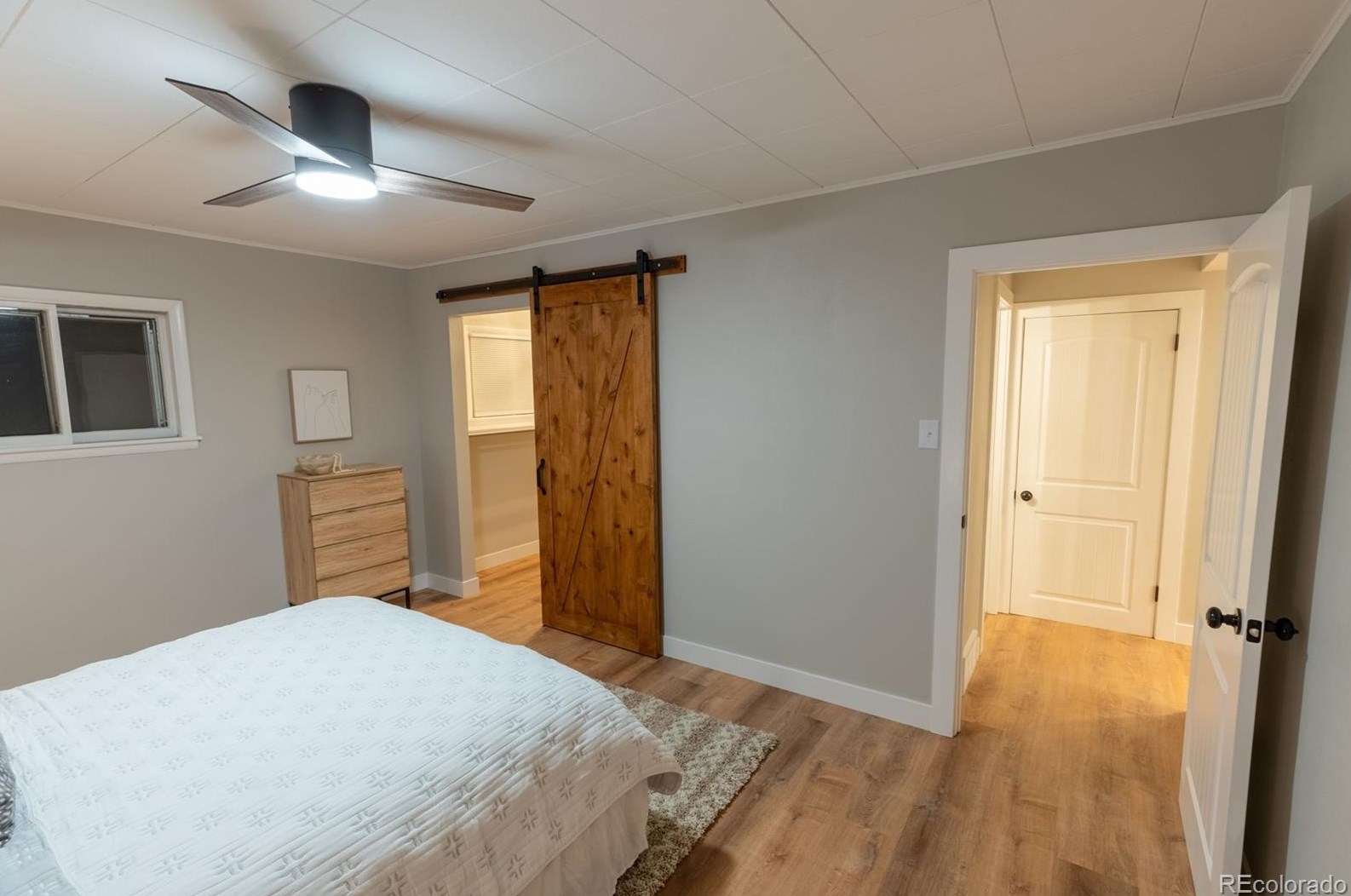 214 Sunset St, Longmont CO  80501-6145 exterior
