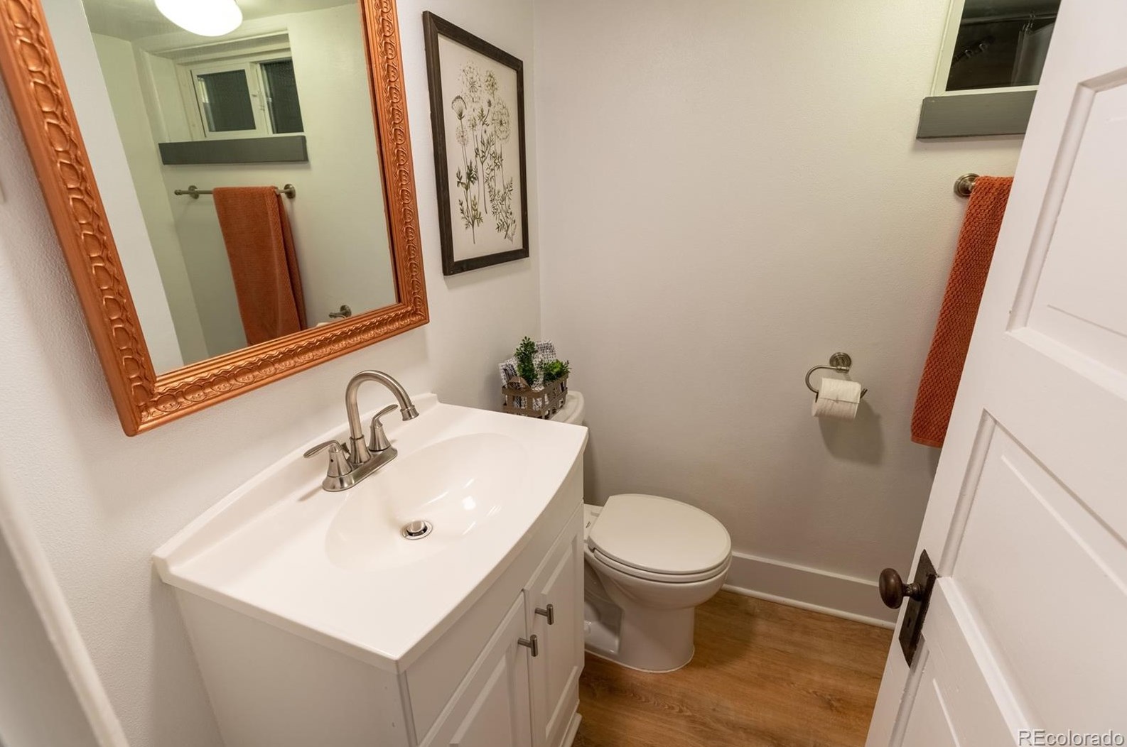 214 Sunset St, Longmont CO  80501-6145 exterior