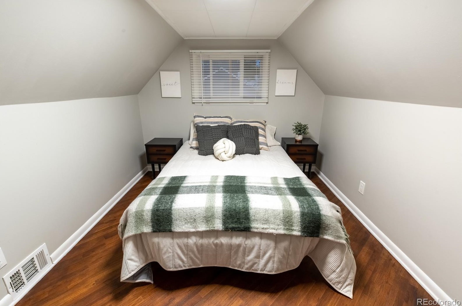 214 Sunset St, Longmont CO  80501-6145 exterior