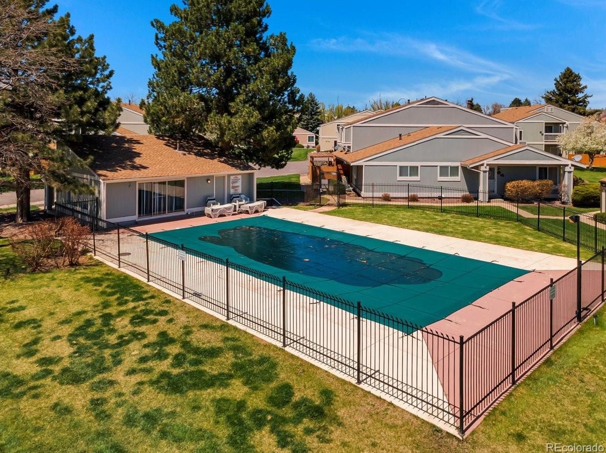 8742 Pierce Way, Arvada CO 80003-1052 exterior