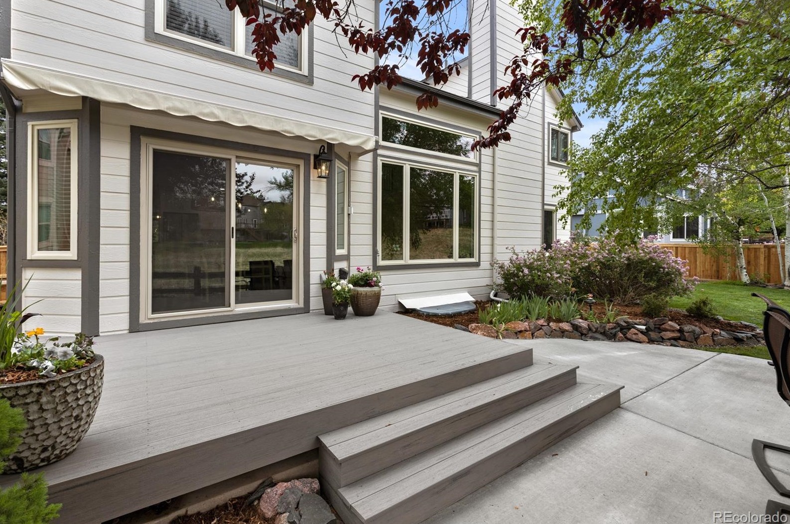 9997 Falcon Crk Dr, Littleton CO 80130-3802 exterior