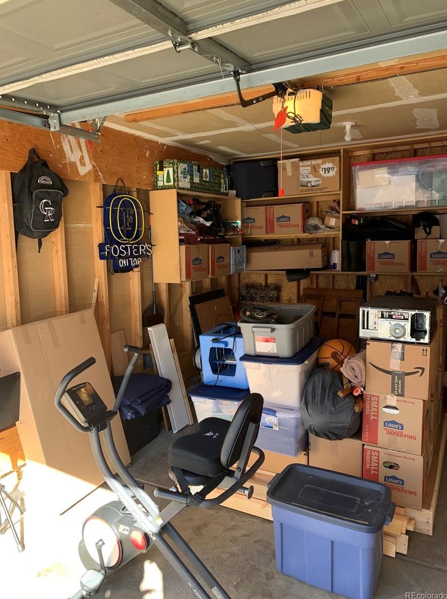 8377 Upham Way, Littleton CO 80128-6366 exterior