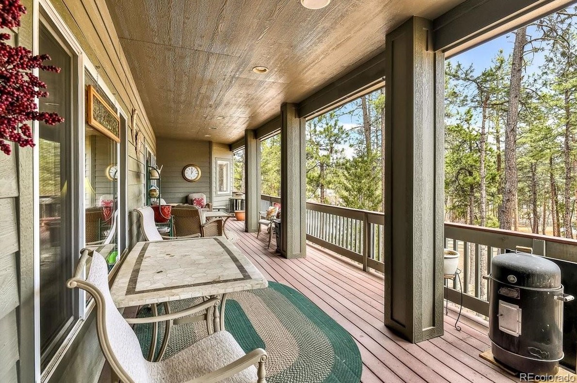 7898 Cheyenne Pl, Palmer Lake CO exterior