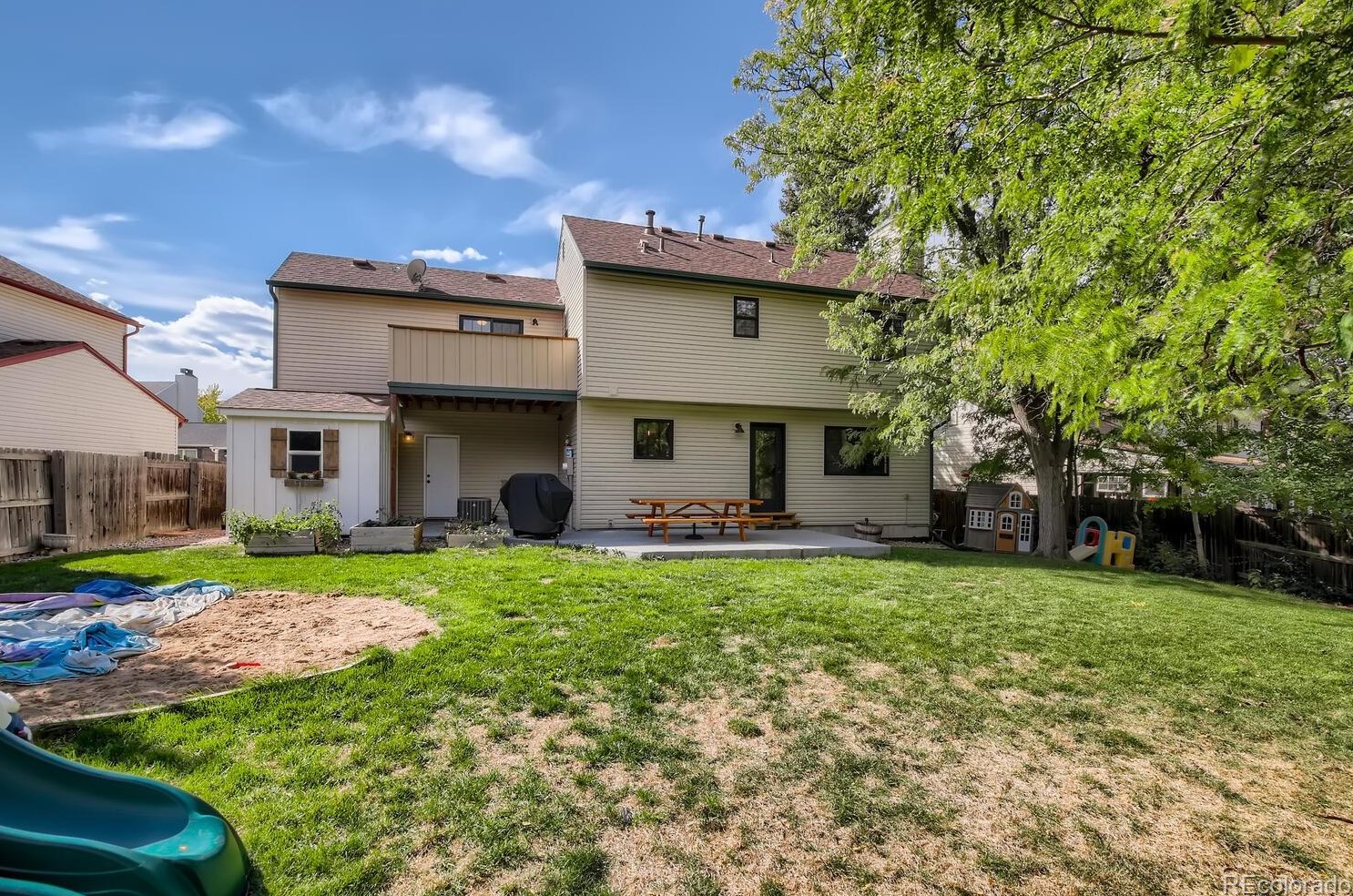 7056 Elm Ct, Littleton CO 80122-3828 exterior