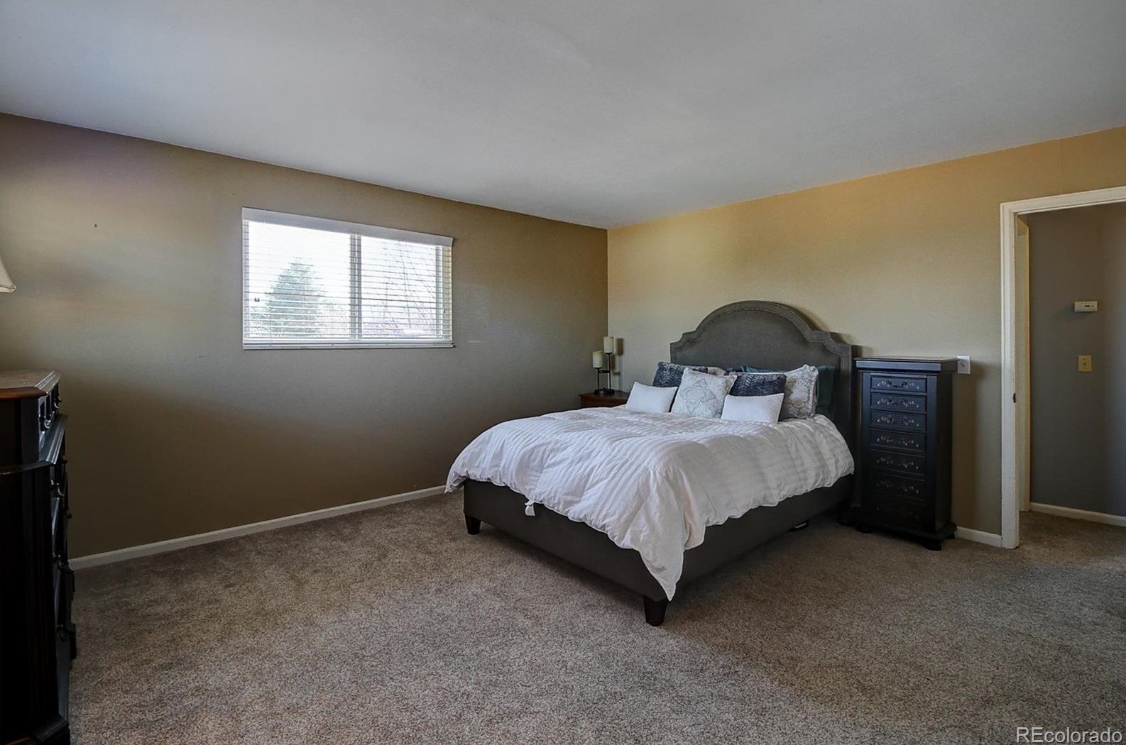 7356 Clifton Ave, Littleton CO 80128-5310 exterior